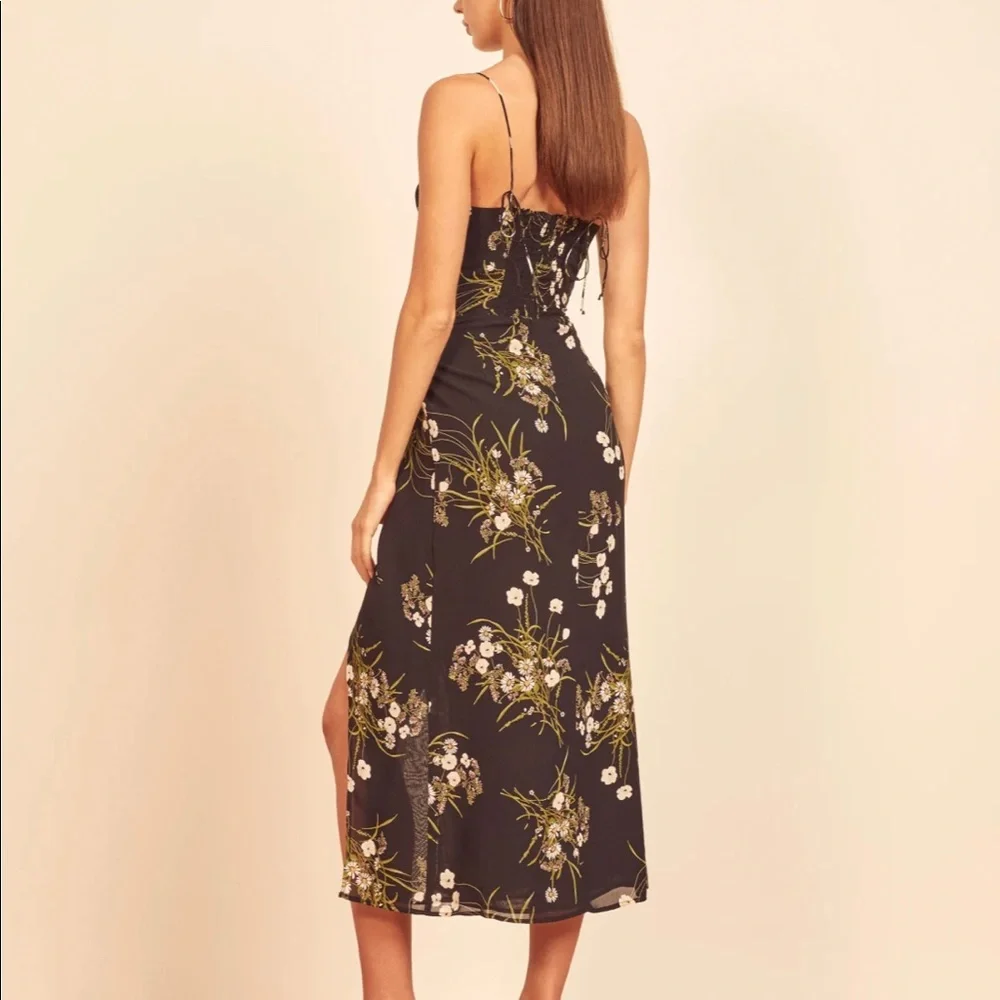 Reformation Kourtney Dress in Veuve - Picture 5 of 6